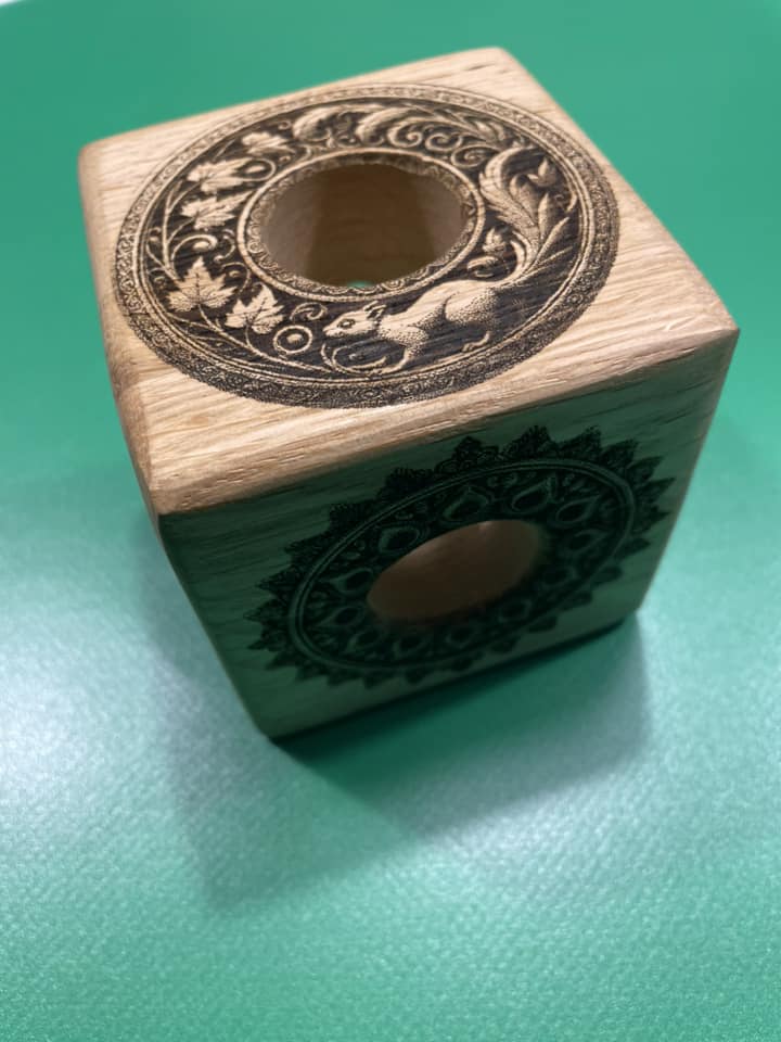 Cube Totem