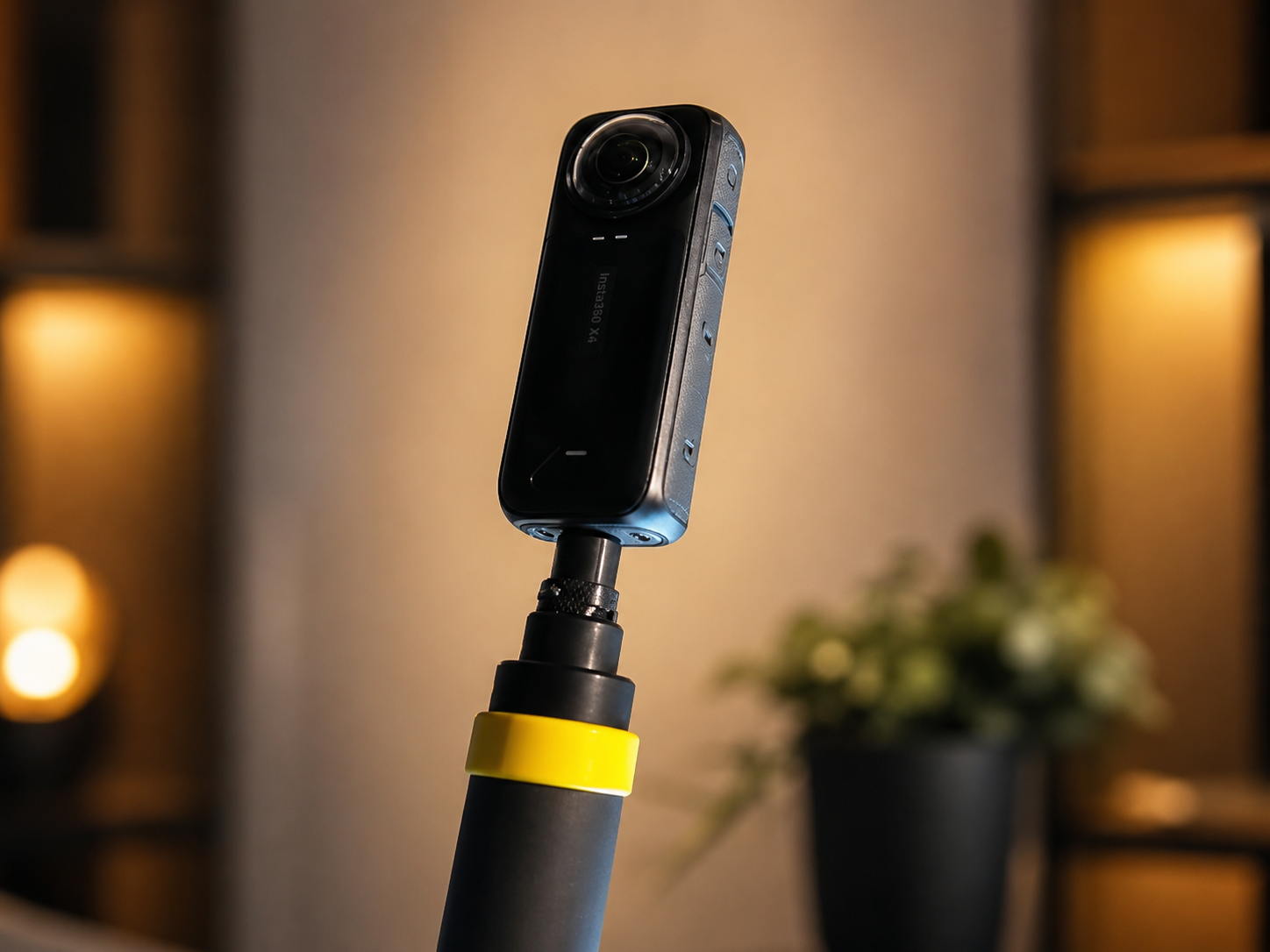 Caméra Insta360 X4 utilisée pour les prises de vues immersives à 360°